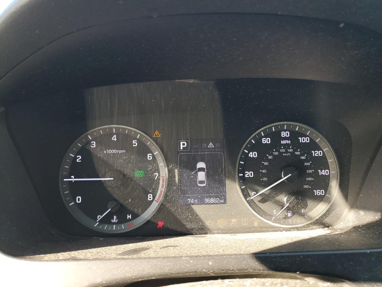 2015 Hyundai Sonata - Image 9