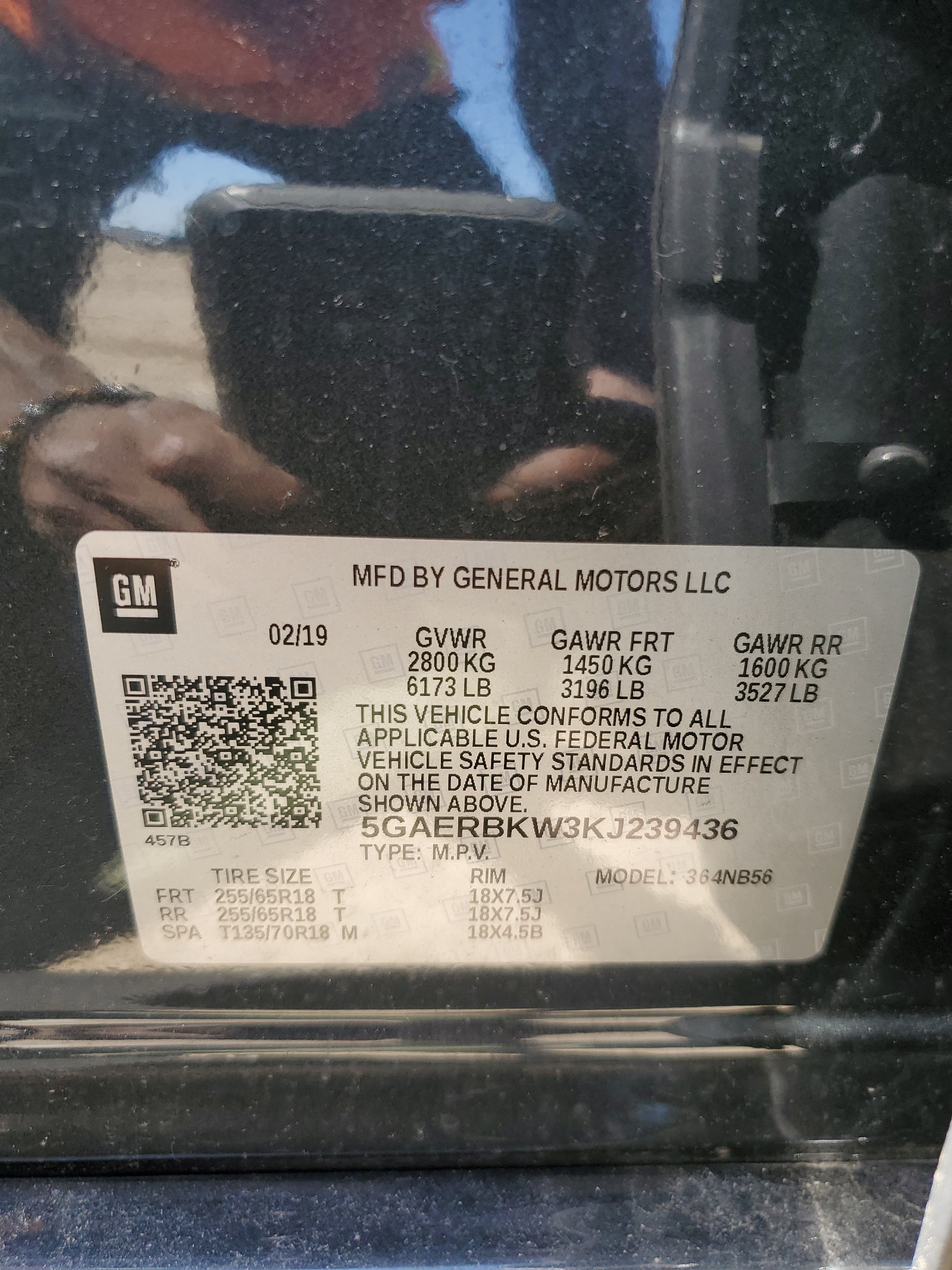 5GAERBKW3KJ239436 2019 Buick Enclave Essence