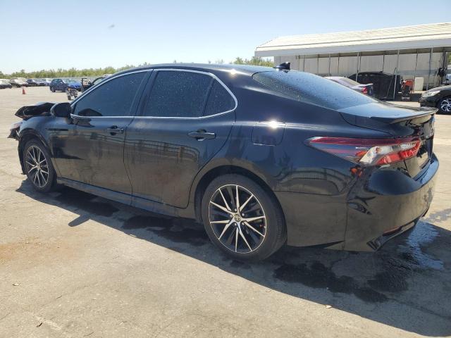 4T1G11AK2MU599477 Toyota Camry SE 2