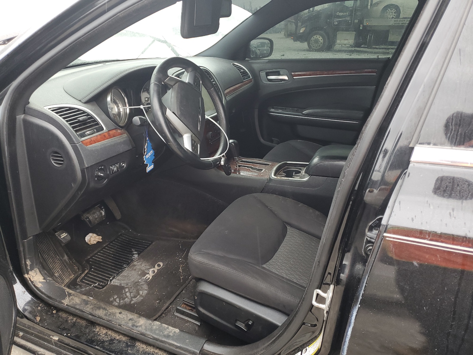 2C3CCAAG6CH224979 2012 Chrysler 300