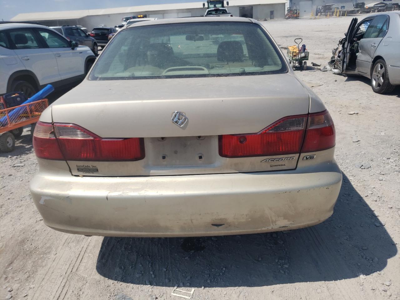 2000 Honda Accord Ex VIN: 1HGCG1655YA002786 Lot: 68953764