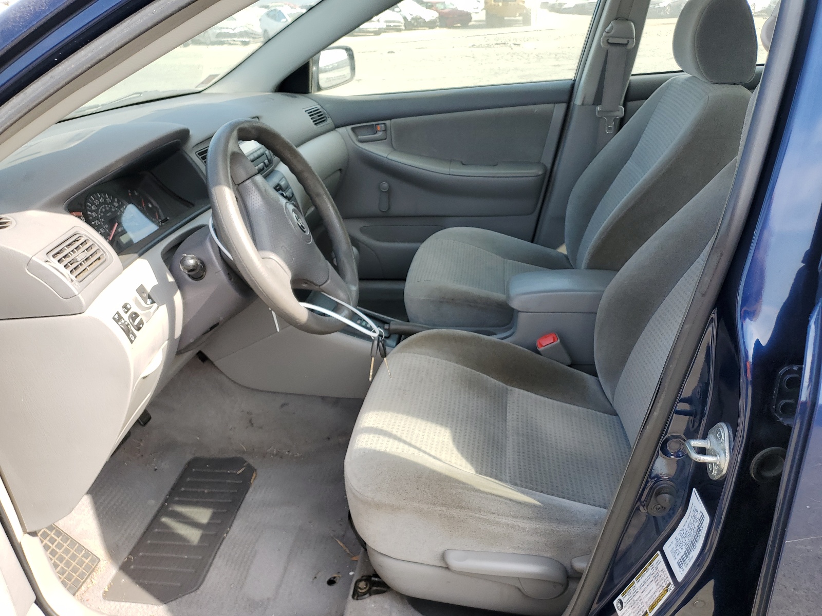 1NXBR32E15Z403117 2005 Toyota Corolla Ce