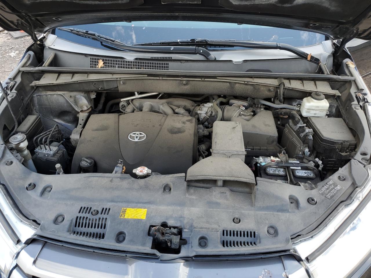 2019 Toyota Highlander Se VIN: 5TDJZRFHXKS928006 Lot: 68410344