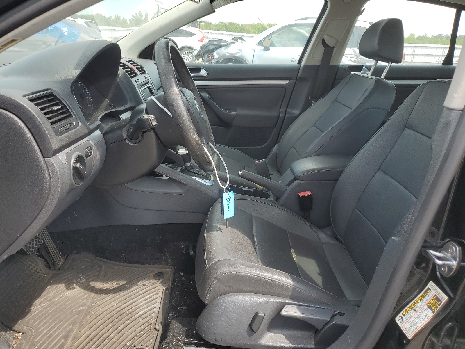 3VWJZ71K88M025284 2008 Volkswagen Jetta S