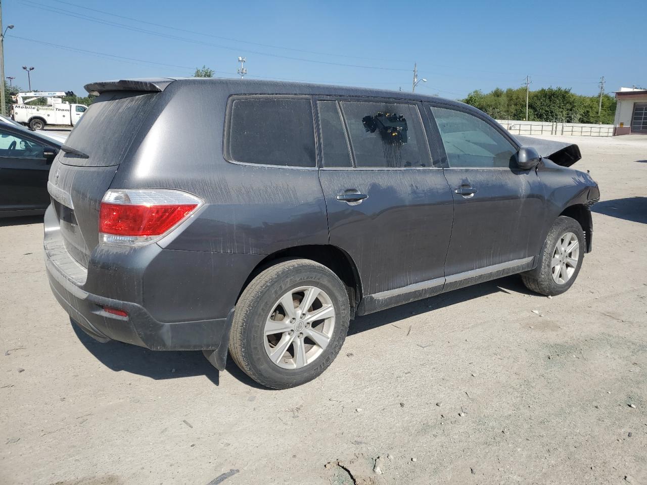 5TDZA3EH7DS041815 2013 Toyota Highlander Base