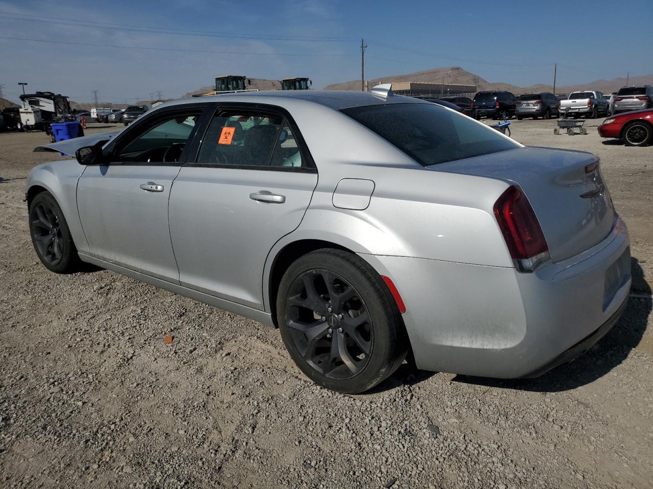 2C3CCAAG3MH657614 Chrysler 300 TOURIN 2