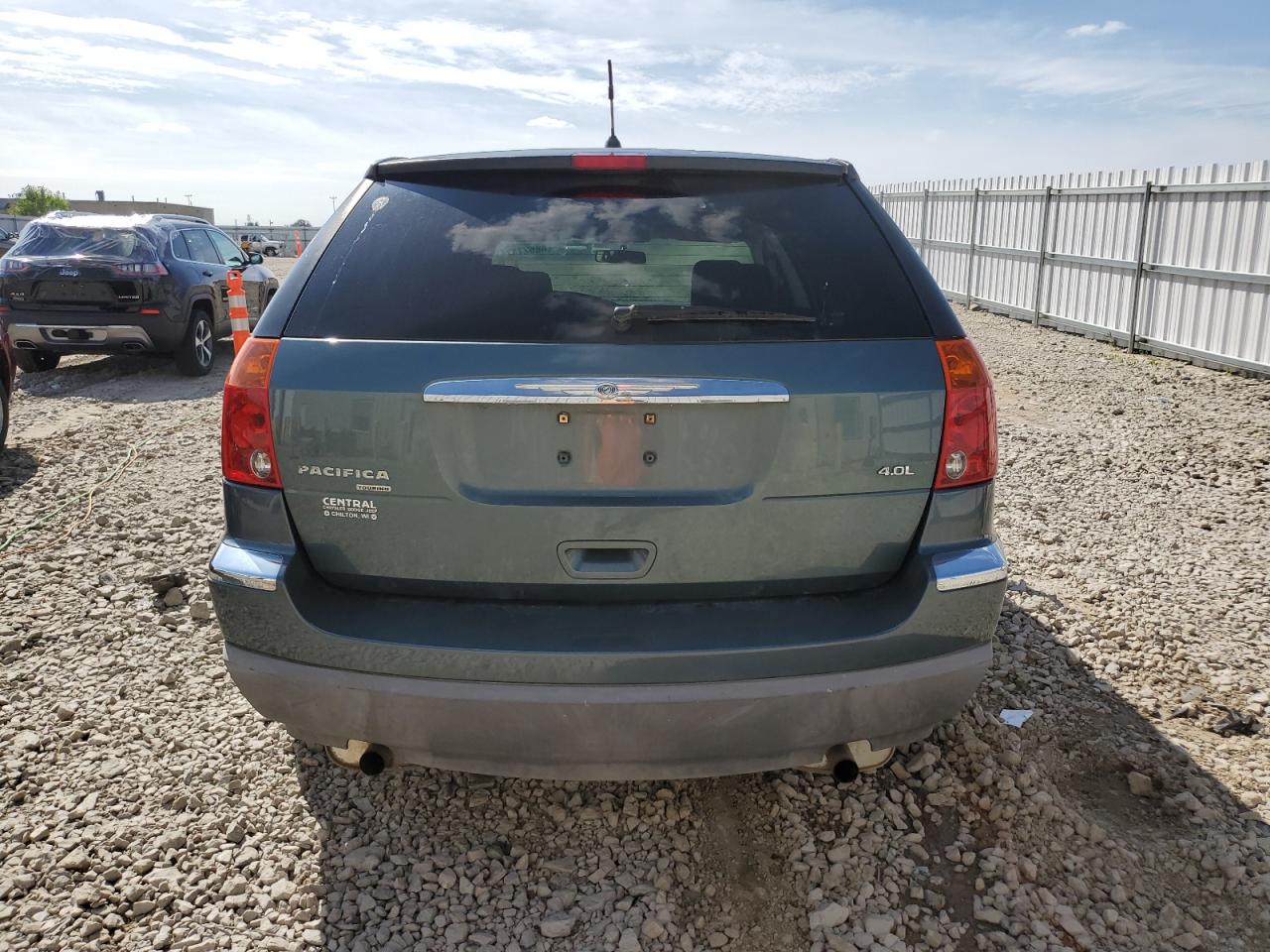 2007 Chrysler Pacifica Touring VIN: 2A8GM68X47R329493 Lot: 68627174