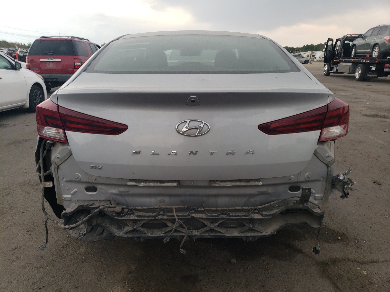 KMHD74LF8LU927017 2020 Hyundai Elantra Se