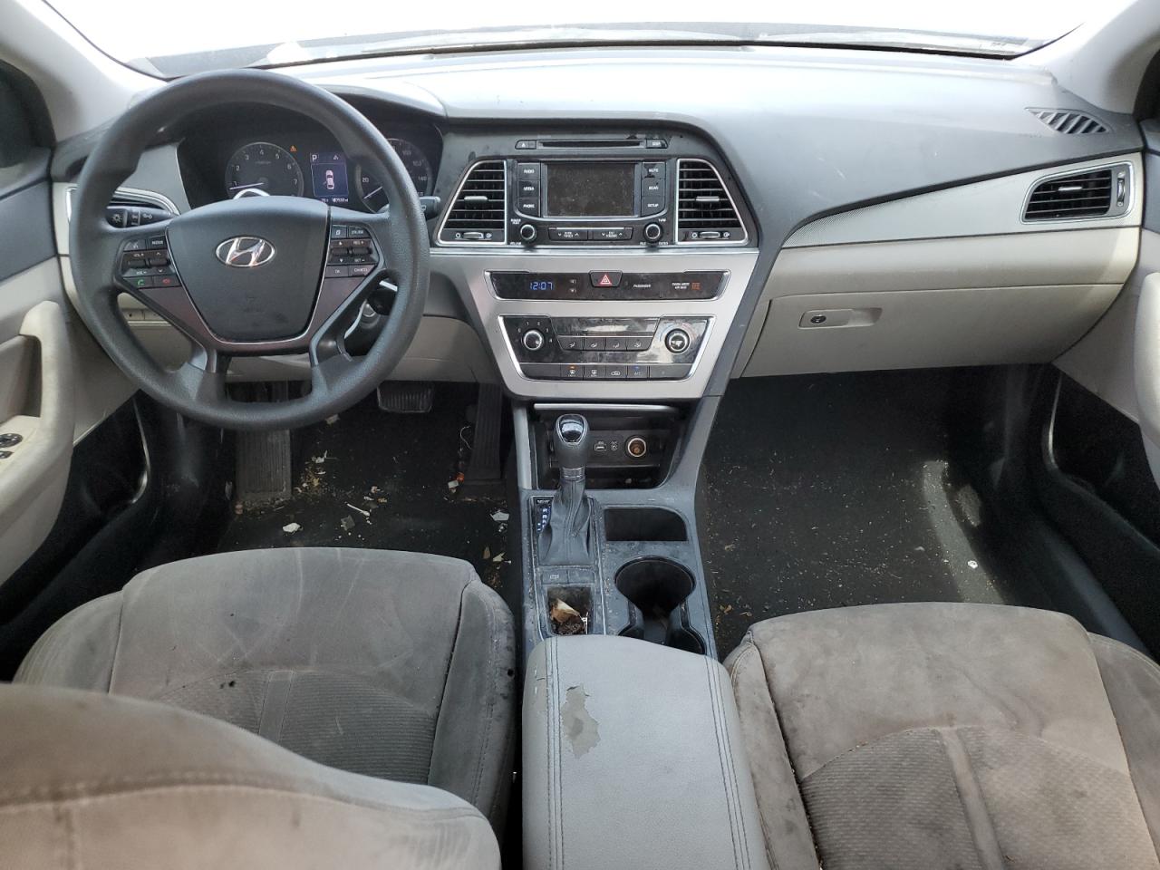 2015 Hyundai Sonata - Image 8