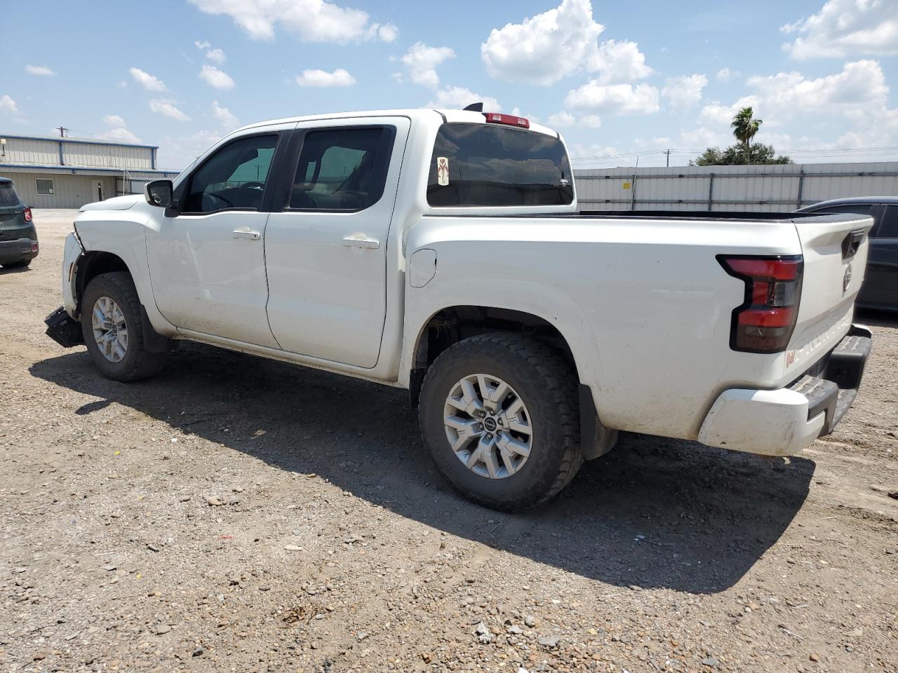 1N6ED1EJ3NN644732 2022 NISSAN NAVARA - Image 2