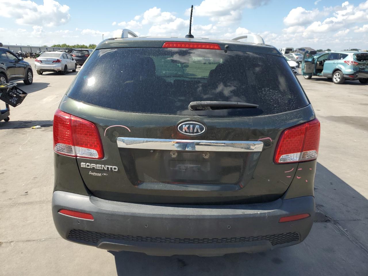 5XYKT3A67CG275822 2012 Kia Sorento Base