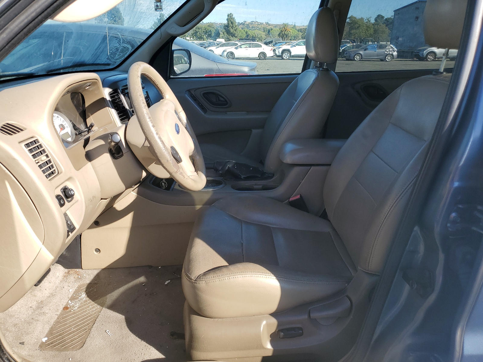 1FMYU93155KA37147 2005 Ford Escape Xlt