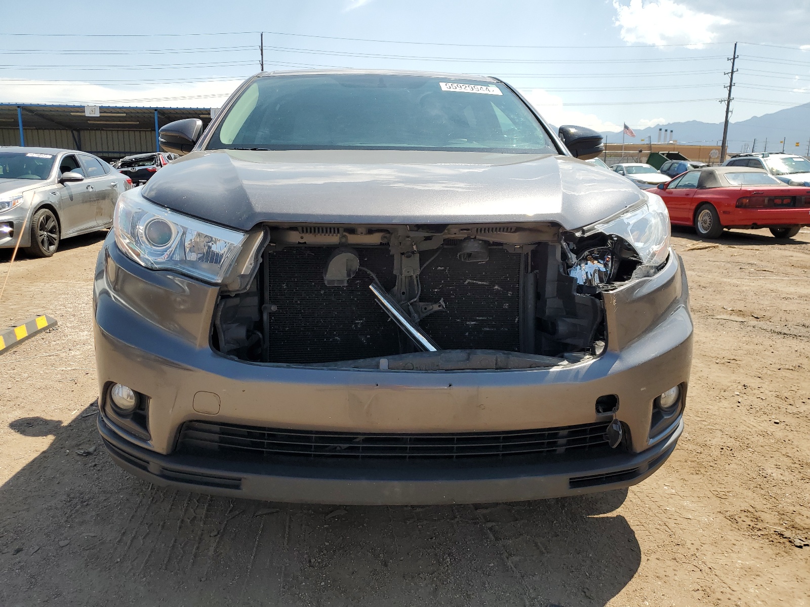 2015 Toyota Highlander Le vin: 5TDBKRFH3FS206133