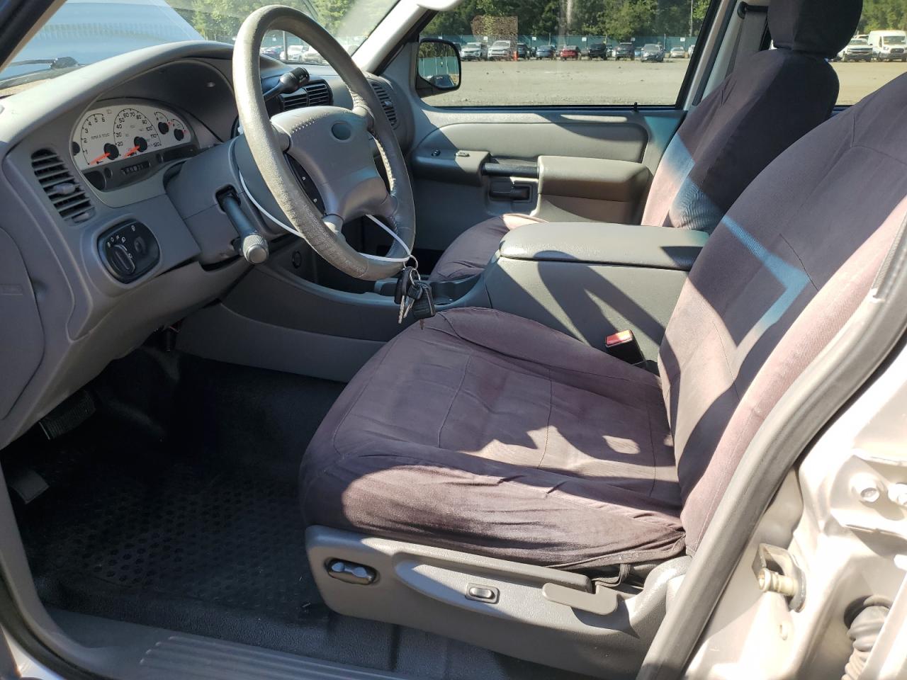 2004 Ford Explorer Sport Trac VIN: 1FMZU77K34UB75378 Lot: 66573174