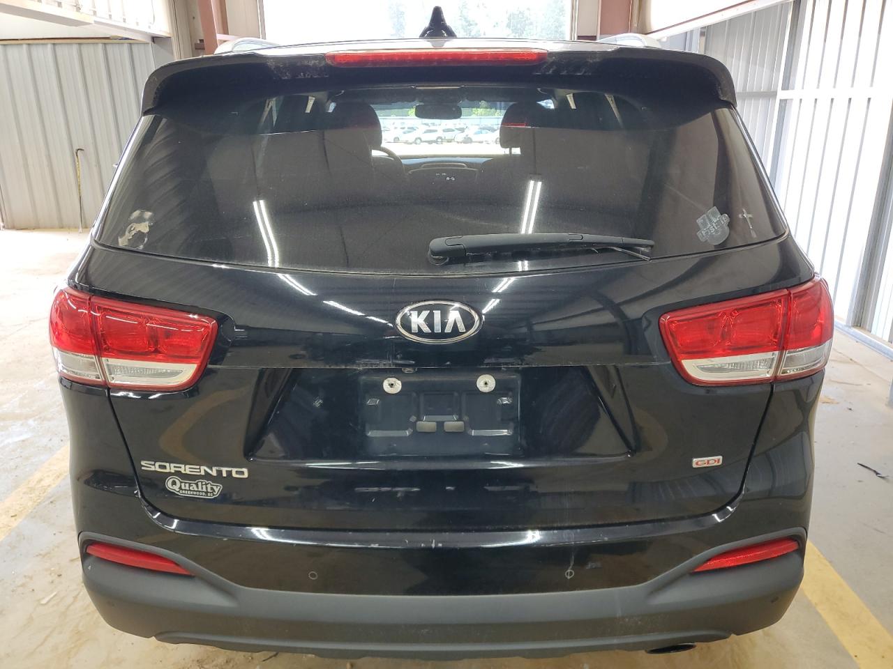 2018 Kia Sorento Lx VIN: 5XYPG4A38JG413483 Lot: 69097444