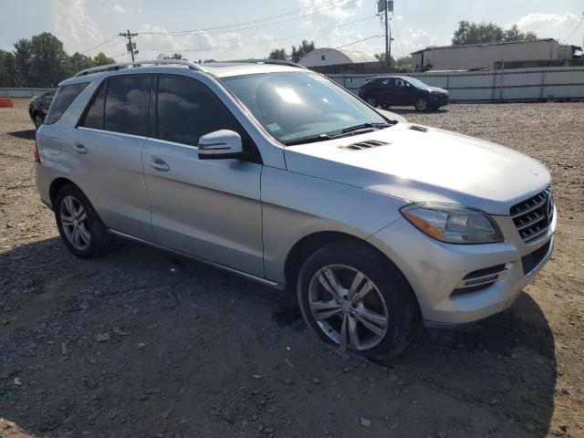  MERCEDES-BENZ M-CLASS 2014 Сріблястий