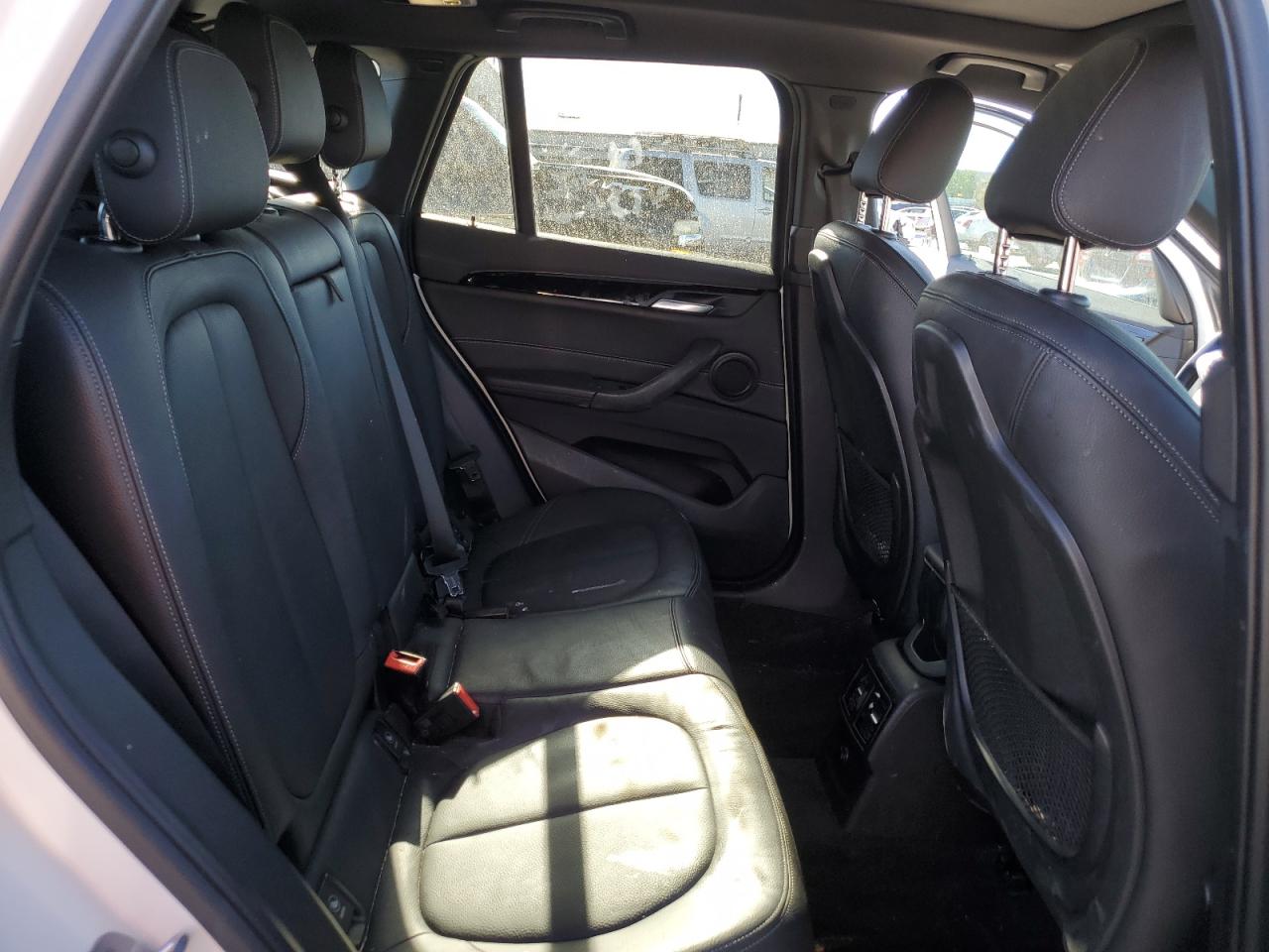 2018 BMW X1 Sdrive28I VIN: WBXHU7C32J5L07084 Lot: 67096354