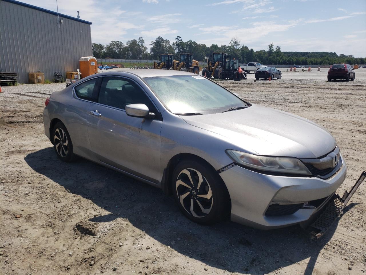 VIN 1HGCT1B35GA011597 2016 HONDA ACCORD no.4