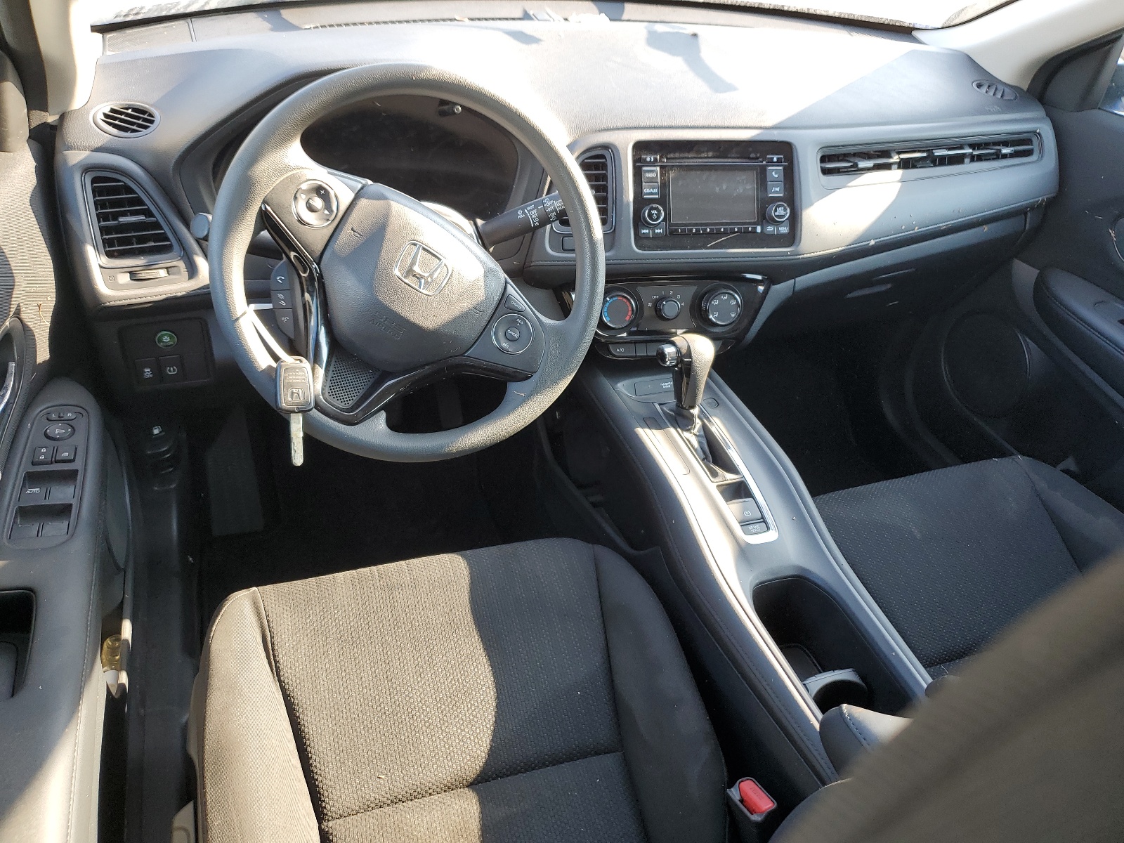 3CZRU5H30JM719037 2018 Honda Hr-V Lx