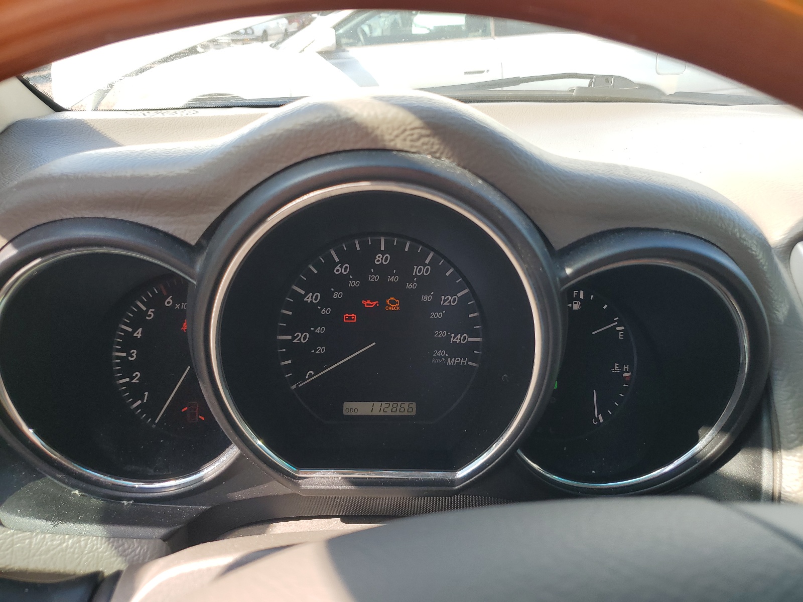 JTJGA31U540040429 2004 Lexus Rx 330