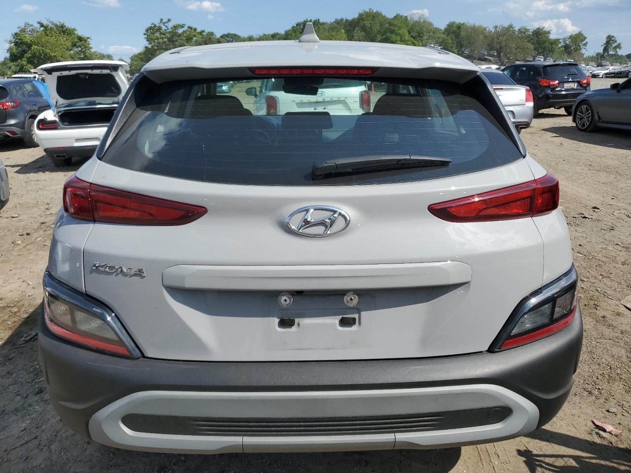 KM8K22AB1PU035532 2023 Hyundai Kona Se