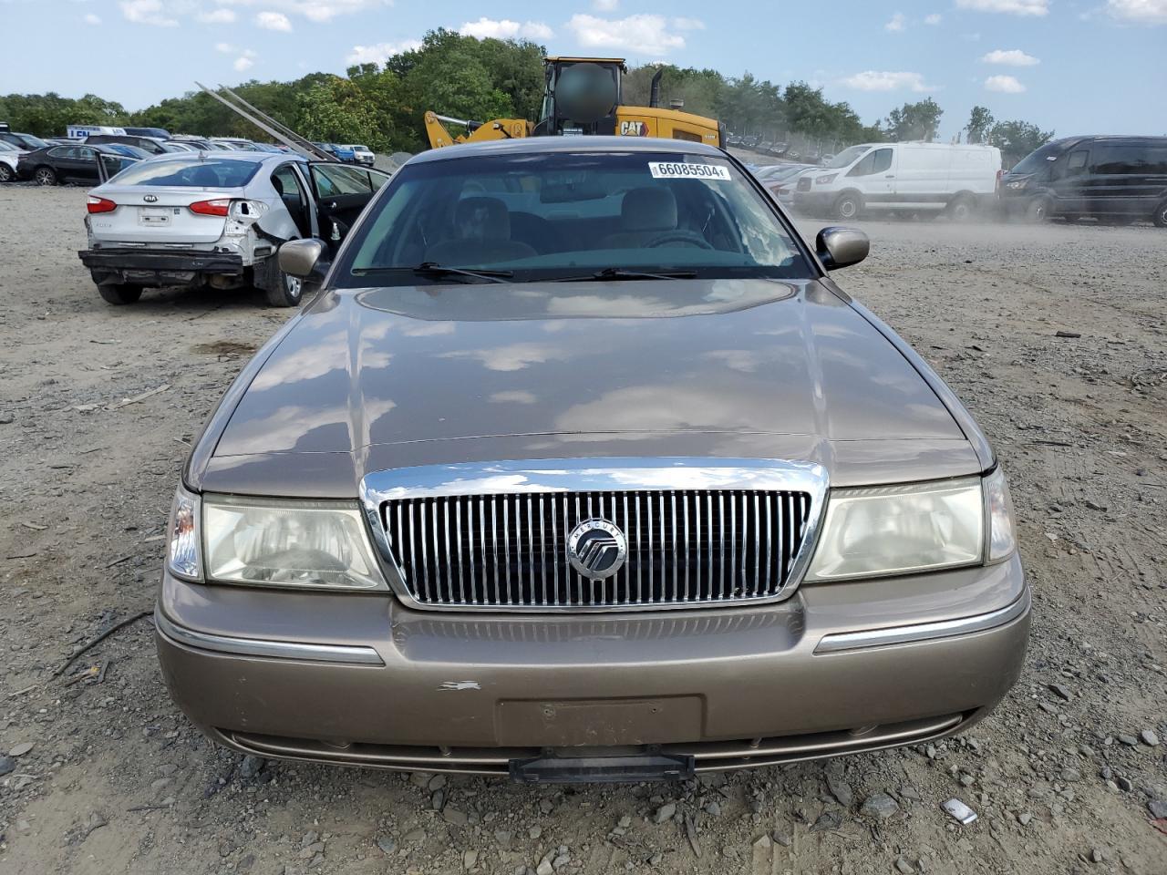 2003 Mercury Grand Marquis - Image 5
