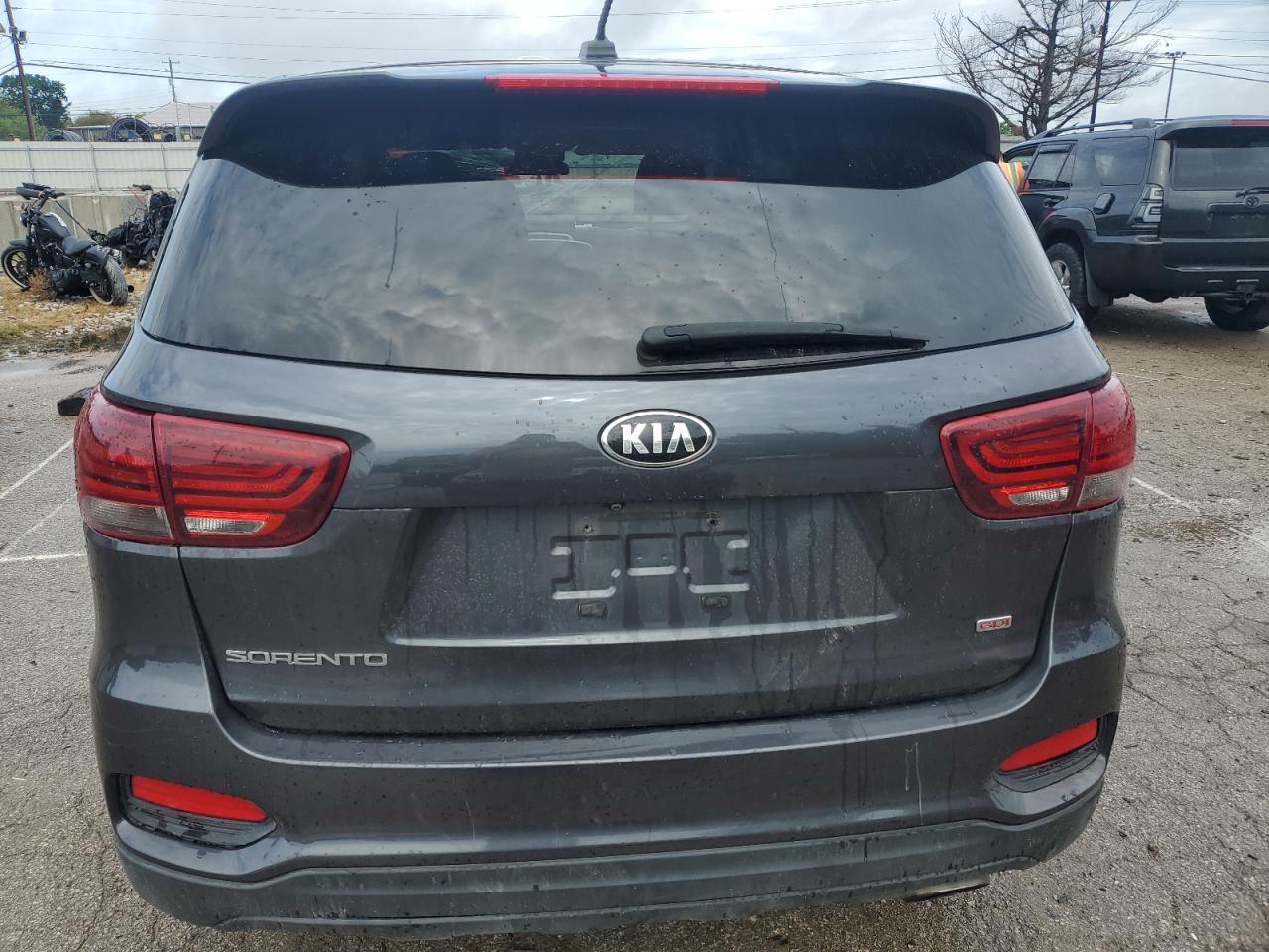 2019 Kia Sorento L VIN: 5XYPGDA30KG515765 Lot: 65570644