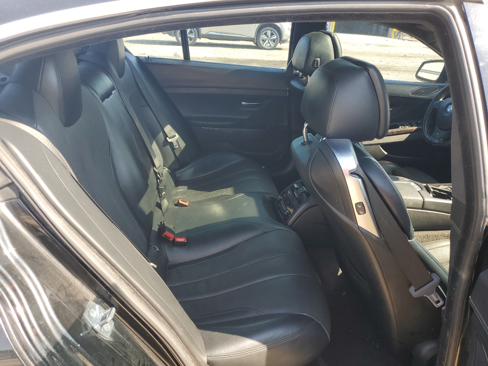 WBA6A0C54DDF14267 2013 BMW 640 I