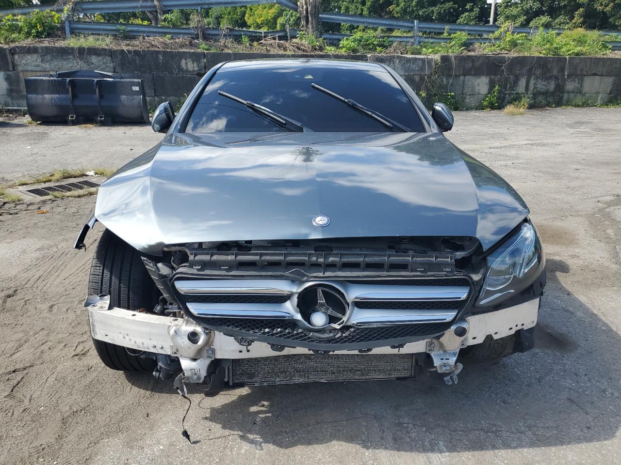 VIN WDDZF4KB0HA021714 2017 MERCEDES-BENZ E-CLASS no.5