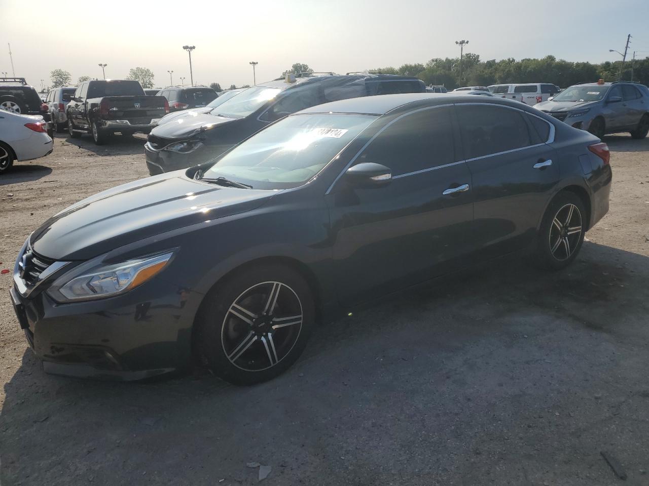 1N4AL3AP7JC171777 2018 NISSAN ALTIMA - Image 1