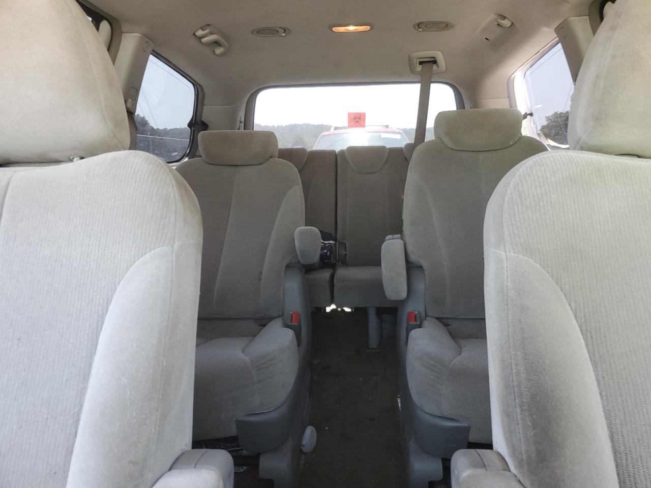 2006 Kia Sedona Ex VIN: KNDMB233666051697 Lot: 68899894