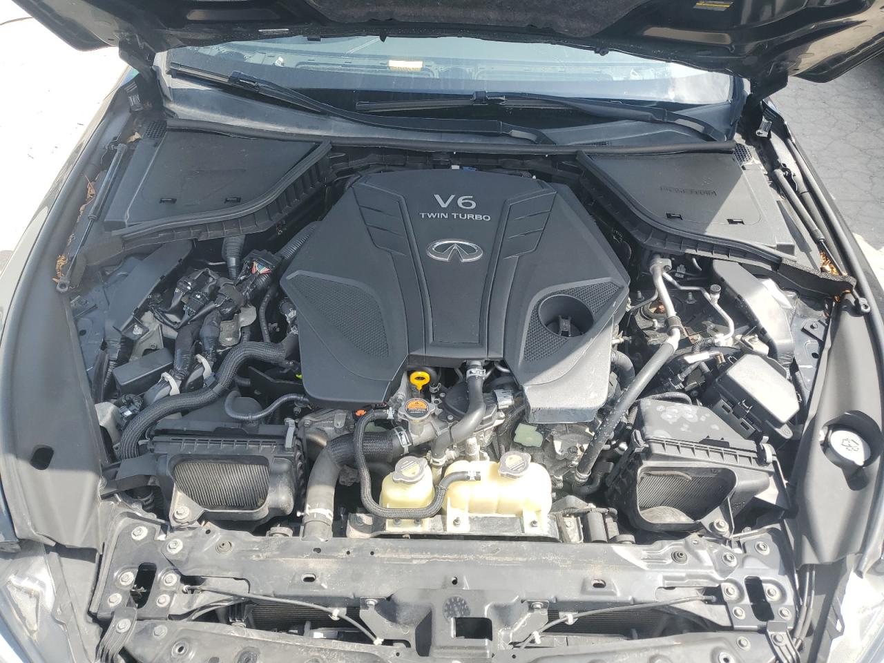 JN1EV7AR9KM552107 2019 Infiniti Q50 Luxe