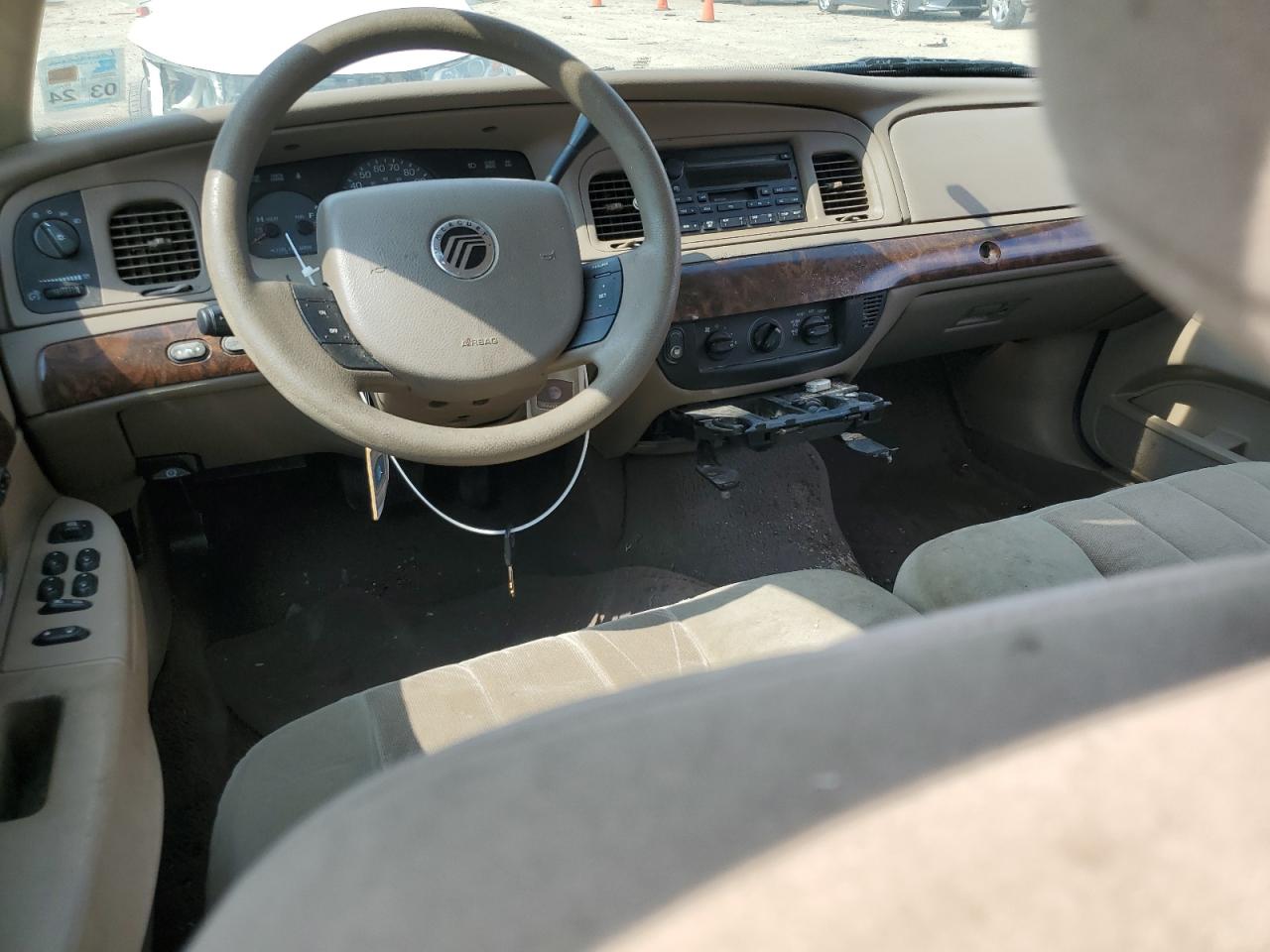 2005 Mercury Grand Marquis Gs VIN: 2MEFM74W05X630274 Lot: 67284534