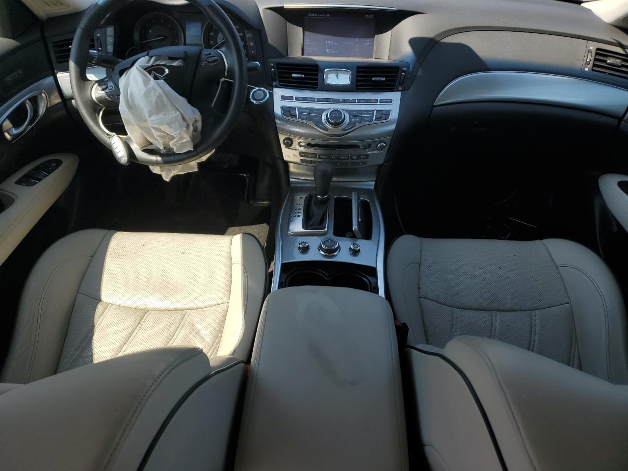 JN1BY1AP8GM221354 2016 Infiniti Q70 3.7