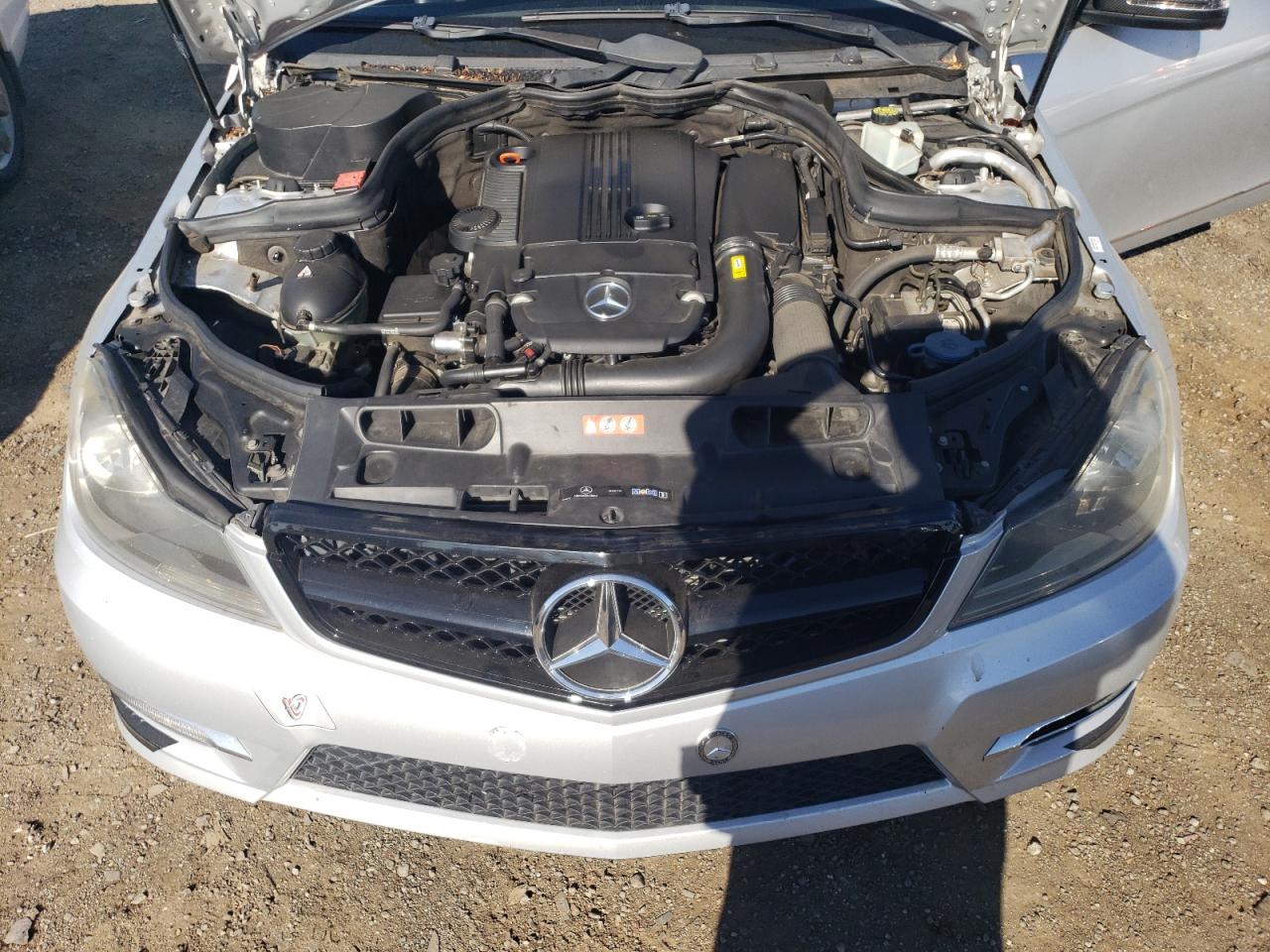 WDDGF4HB7CR203953 2012 Mercedes-Benz C 250