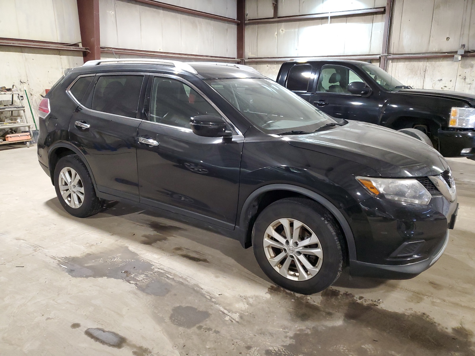 2016 Nissan Rogue S vin: KNMAT2MV8GP596070