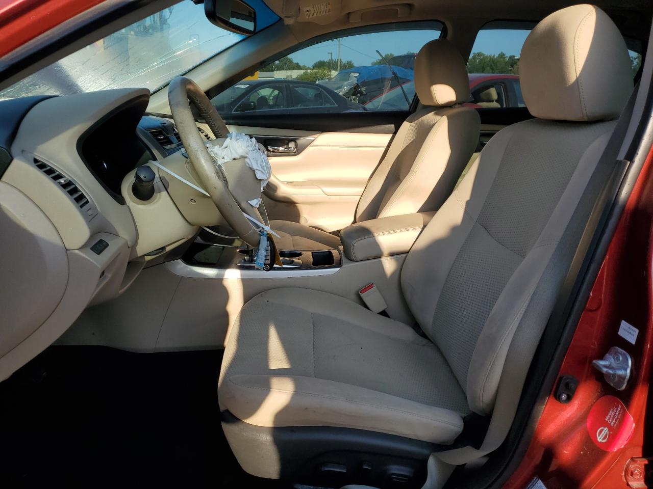 2015 Nissan Altima - Image 7