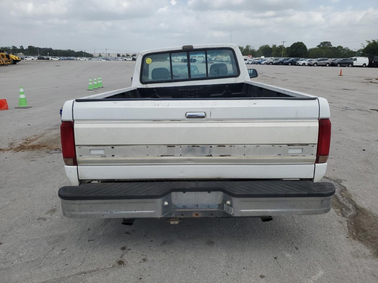 1993 Ford F150 VIN: 1FTDF15N6PNB27505 Lot: 65337364