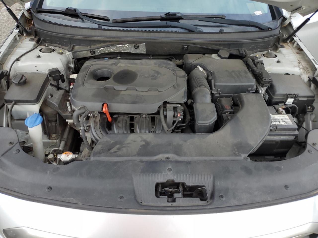 2015 Hyundai Sonata Se VIN: 5NPE24AF3FH215491 Lot: 65706944