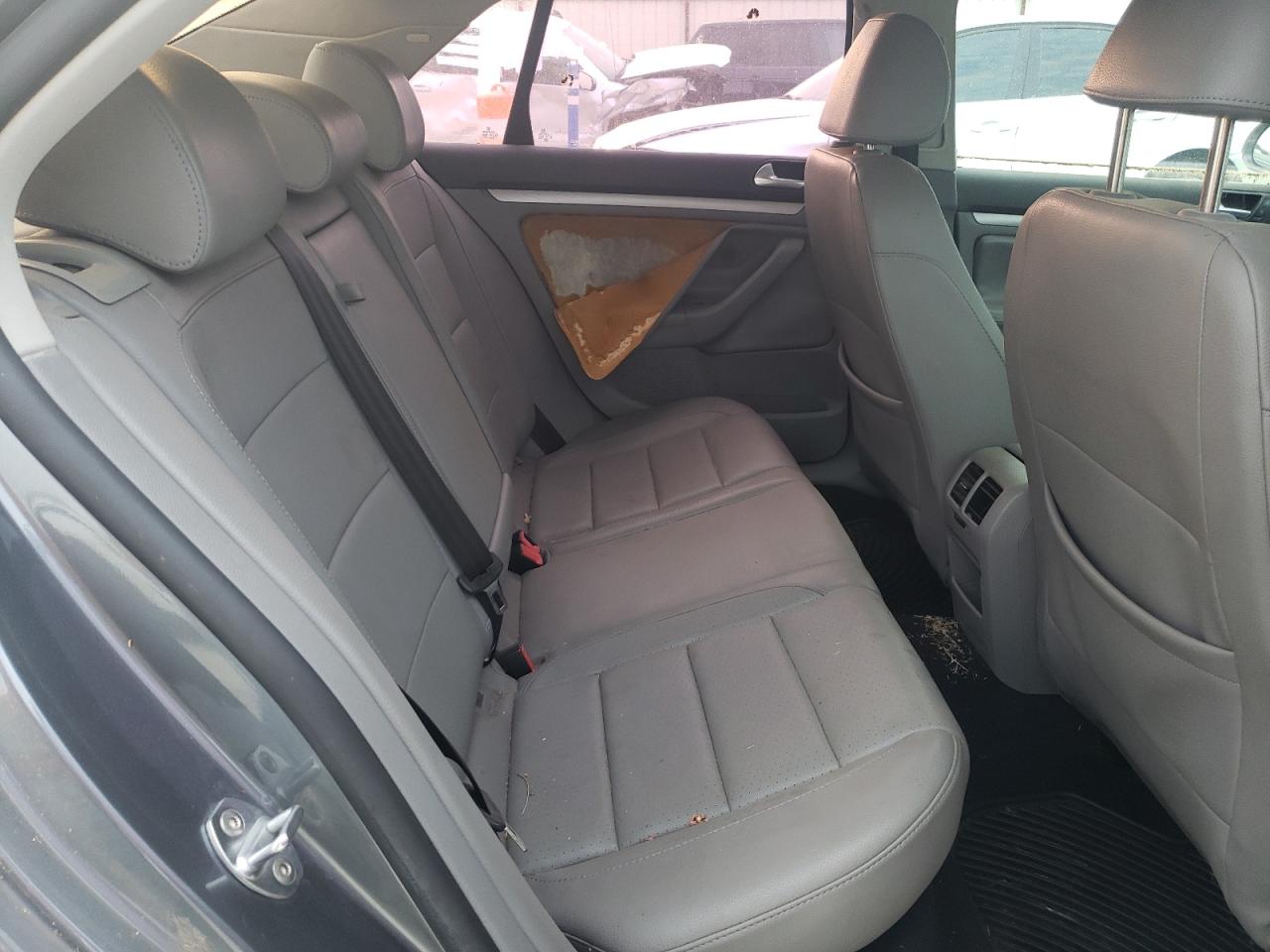 2007 Volkswagen Jetta Wolfsburg VIN: 3VWEF71K67M145528 Lot: 66808654