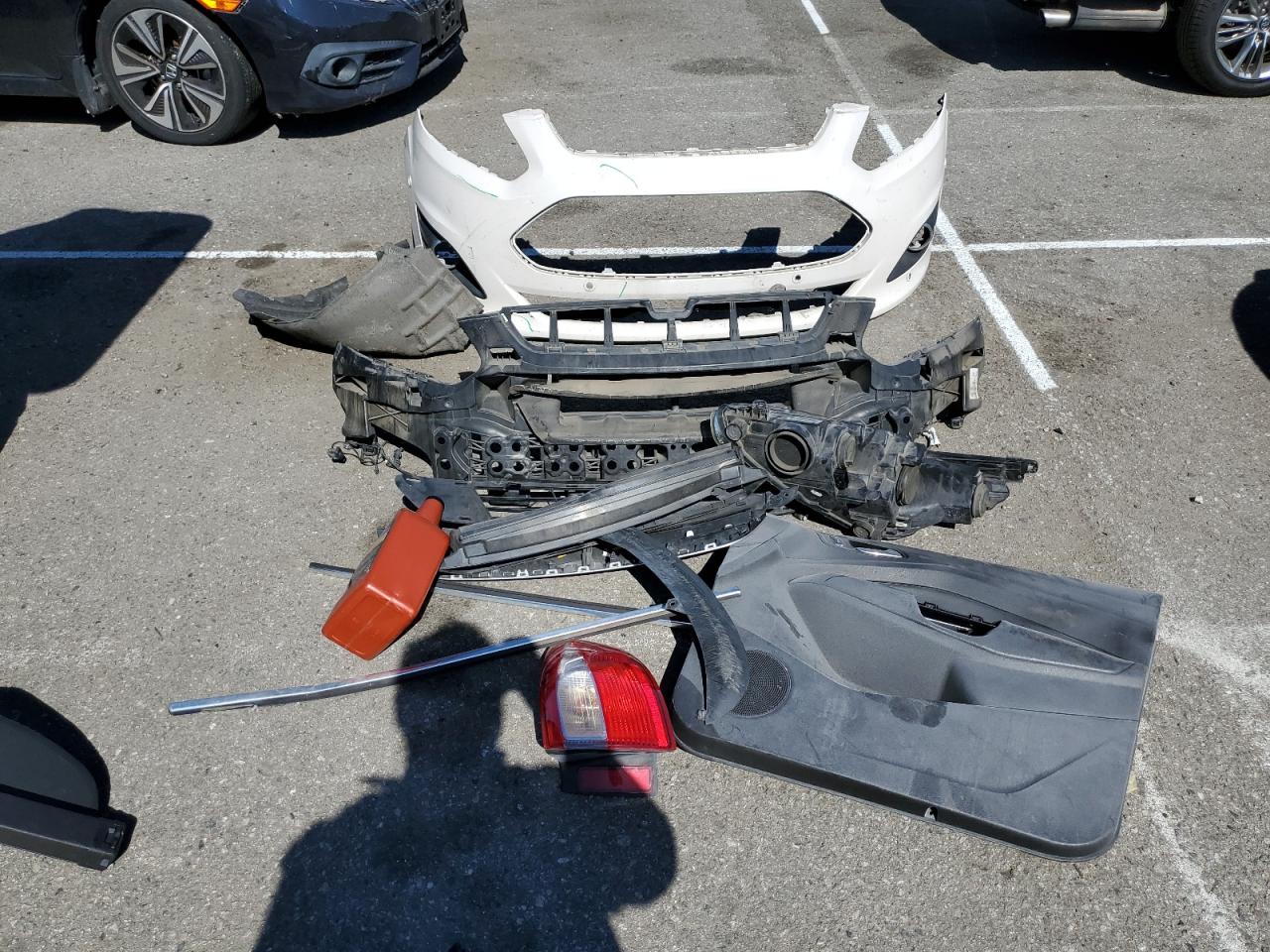 2013 Ford C-Max Sel VIN: 1FADP5BU8DL513002 Lot: 67563724