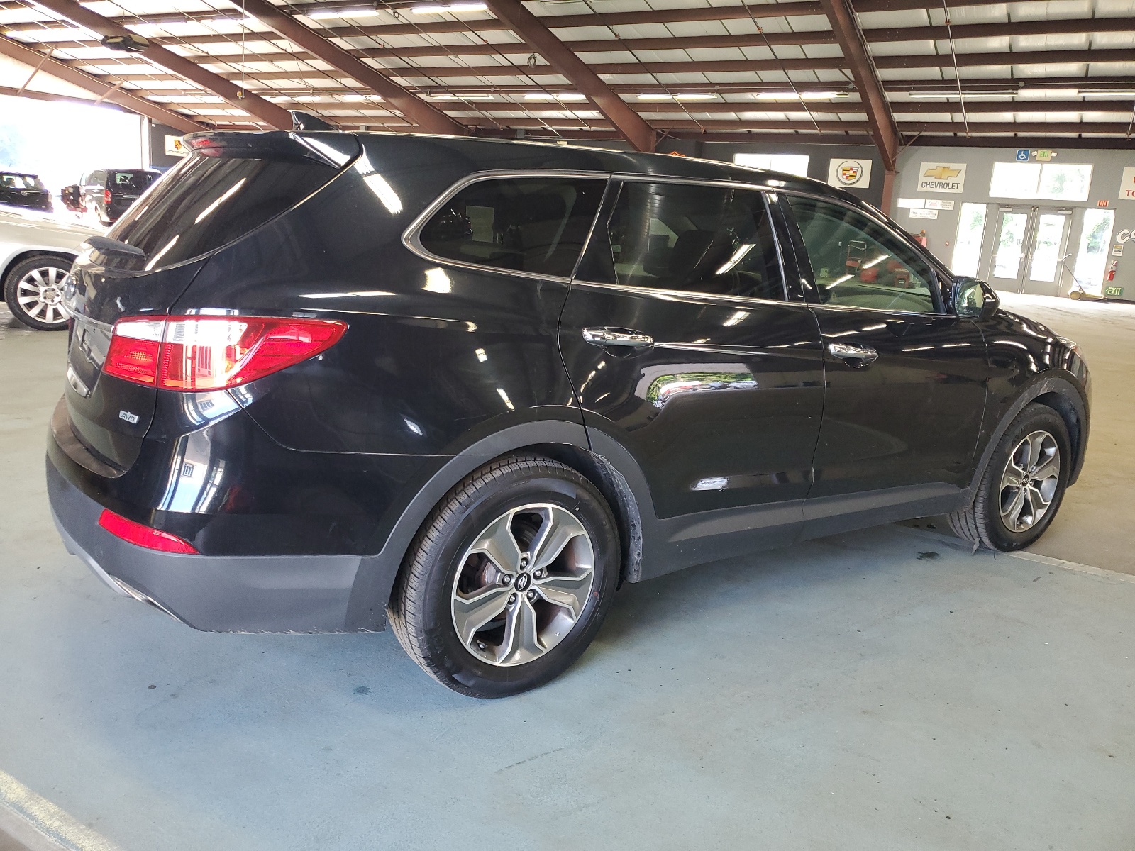 2013 Hyundai Santa Fe Gls vin: KM8SMDHF7DU010239