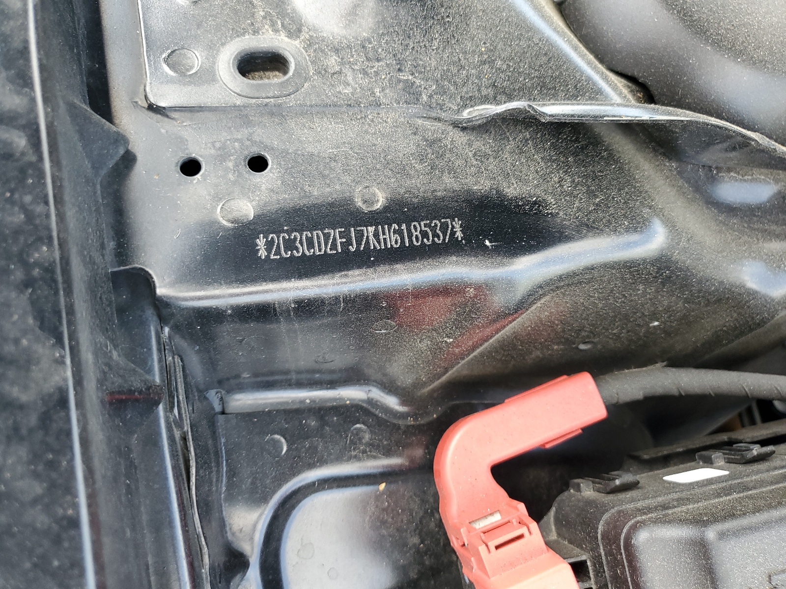 2C3CDZFJ7KH618537 2019 Dodge Challenger R/T Scat Pack