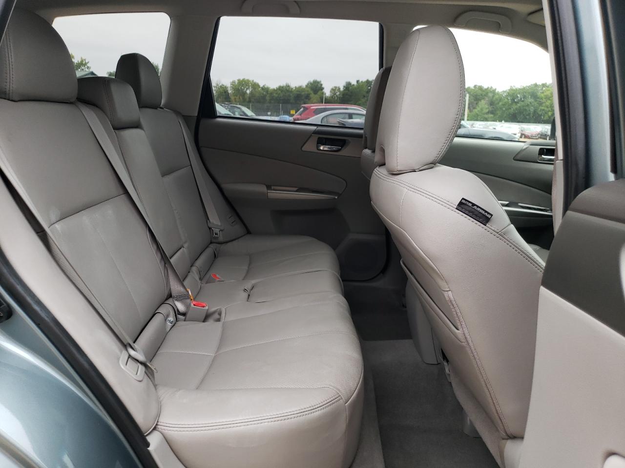 2010 Subaru Forester 2.5X Limited VIN: JF2SH6DC0AH805803 Lot: 67588704