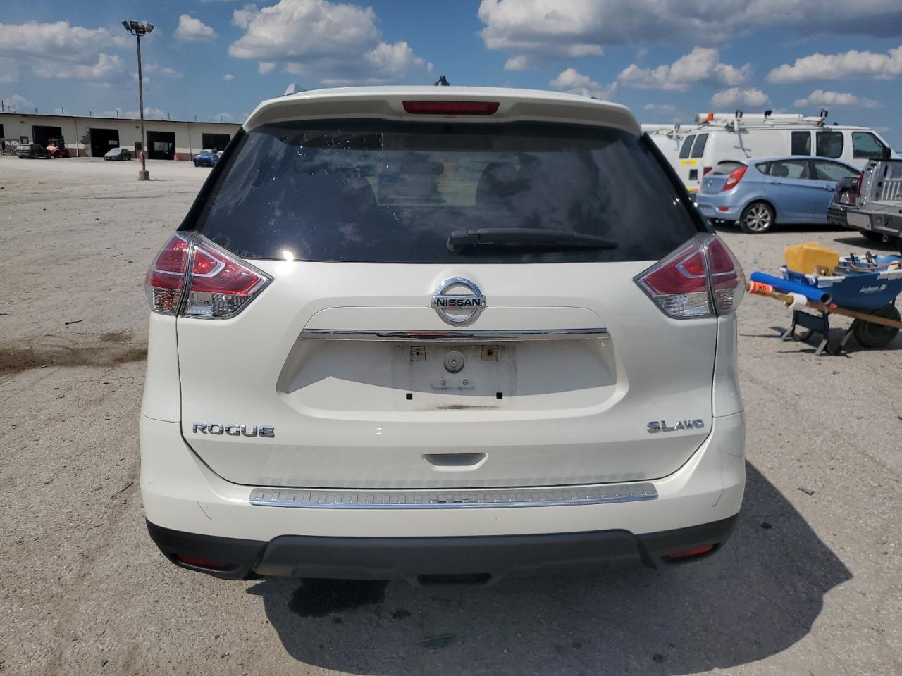 2015 Nissan Rogue S VIN: 5N1AT2MV8FC848918 Lot: 66880554