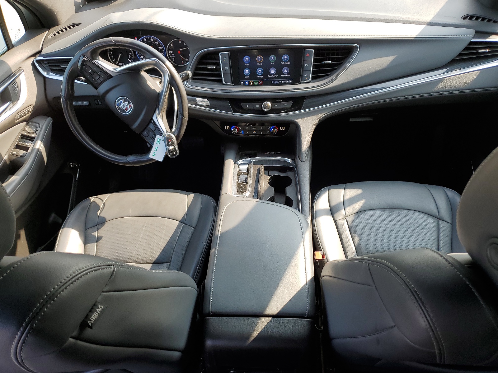 5GAEVBKWXNJ124607 2022 Buick Enclave Premium