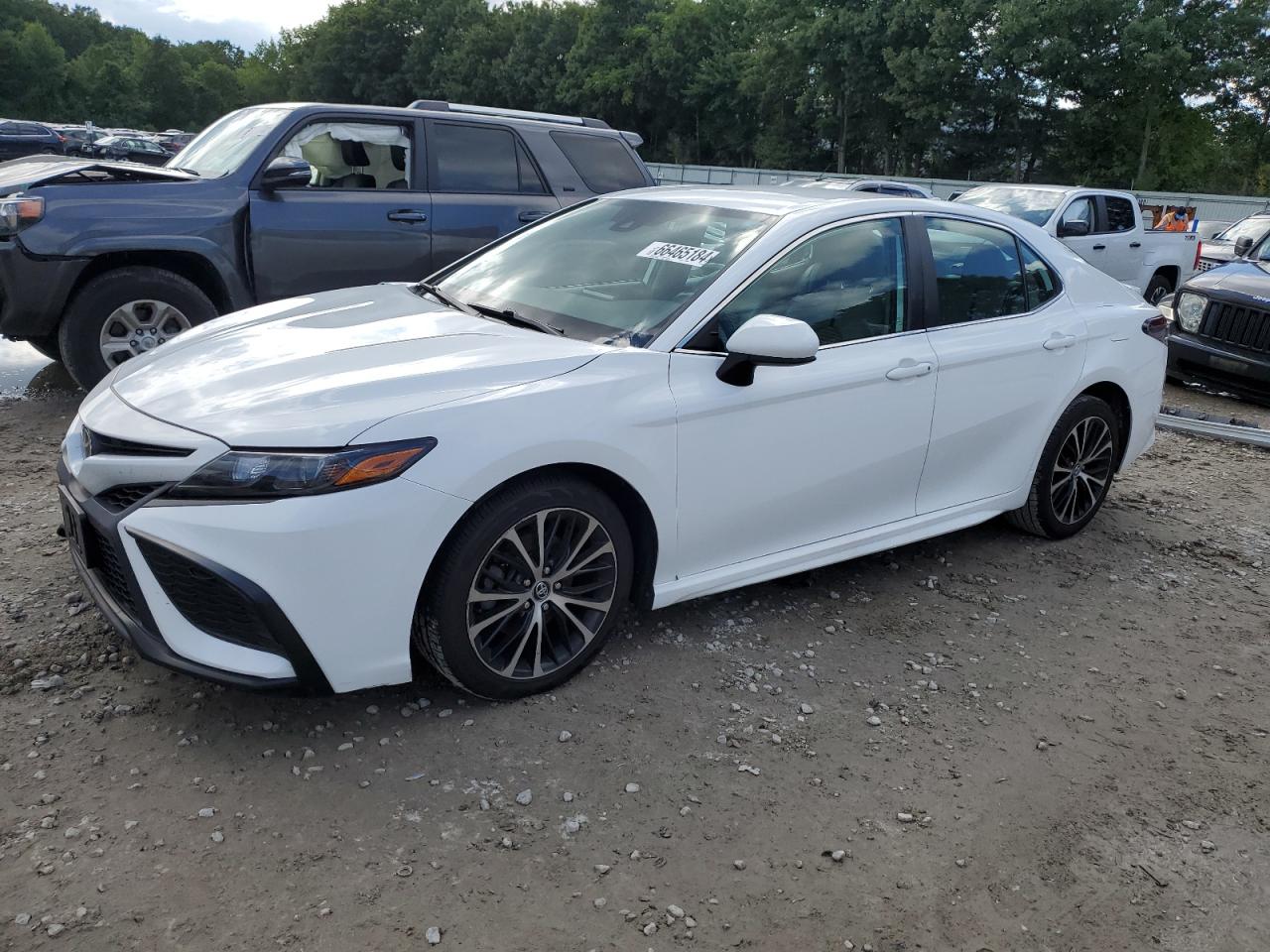 4T1G11AK5MU586965 2021 TOYOTA CAMRY - Image 1