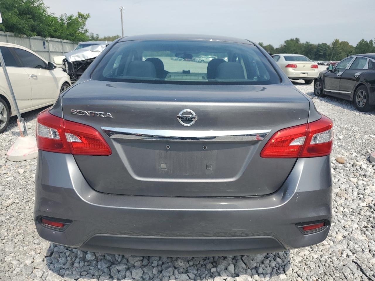 2016 Nissan Sentra S VIN: 3N1AB7AP8GY271796 Lot: 68741334