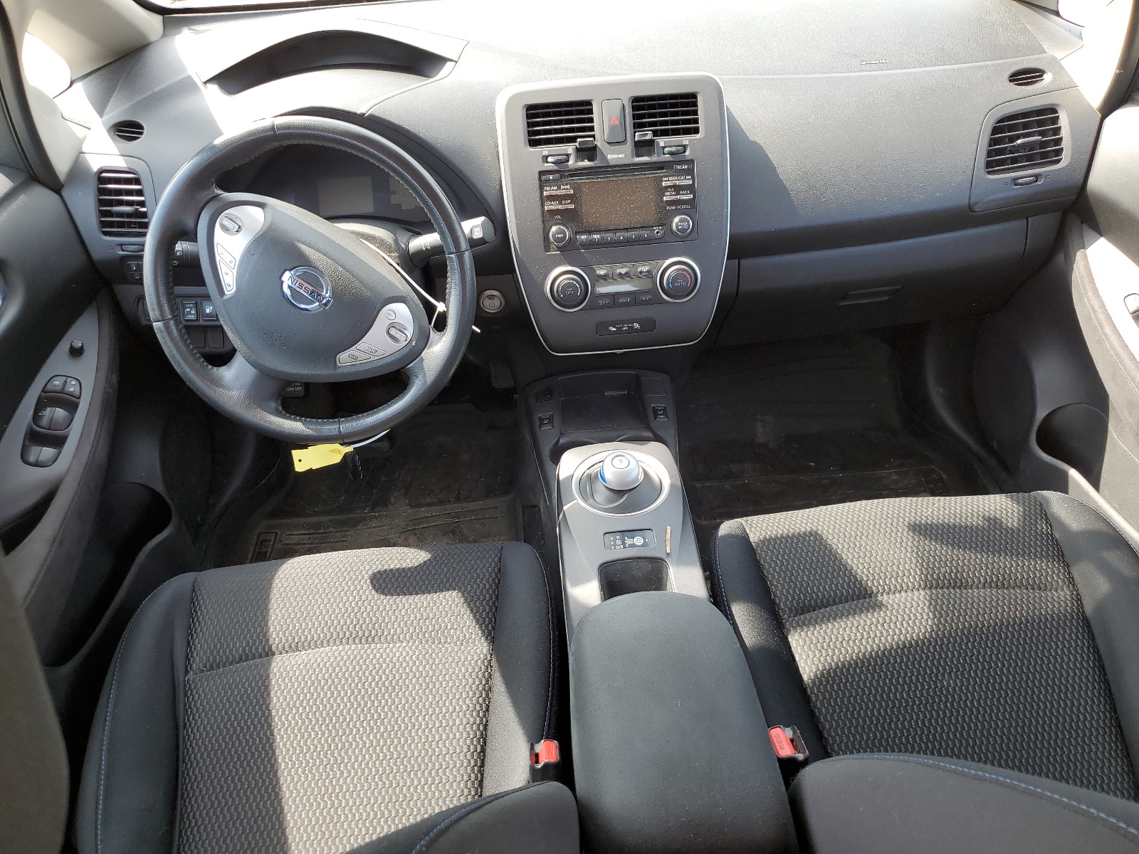 1N4AZ0CP4FC316033 2015 Nissan Leaf S