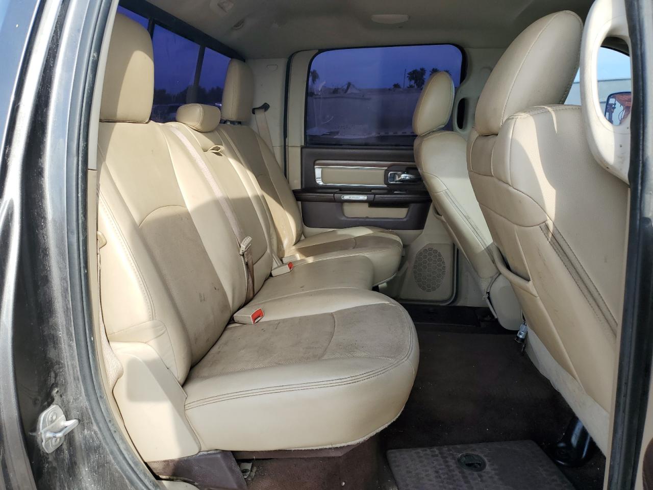 2015 Ram 3500 Laramie VIN: 3C63RRJL3FG523721 Lot: 67111794